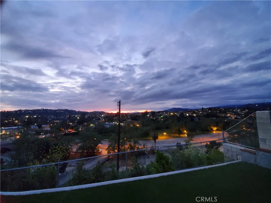 6141 Toltec, Los Angeles, California 90042 home-pic-1